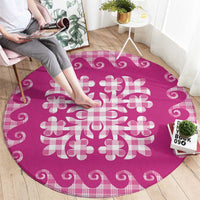 Pink Ulu Palaka Quilt Pattern Round Carpet Hawaii Culture Breadfruit - Polynesian Pride