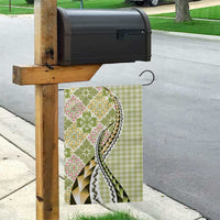 Aloha Vintage Palaka Floral Hawaiian Quilt Garden Flag Omaomao Motif - Polynesian Pride