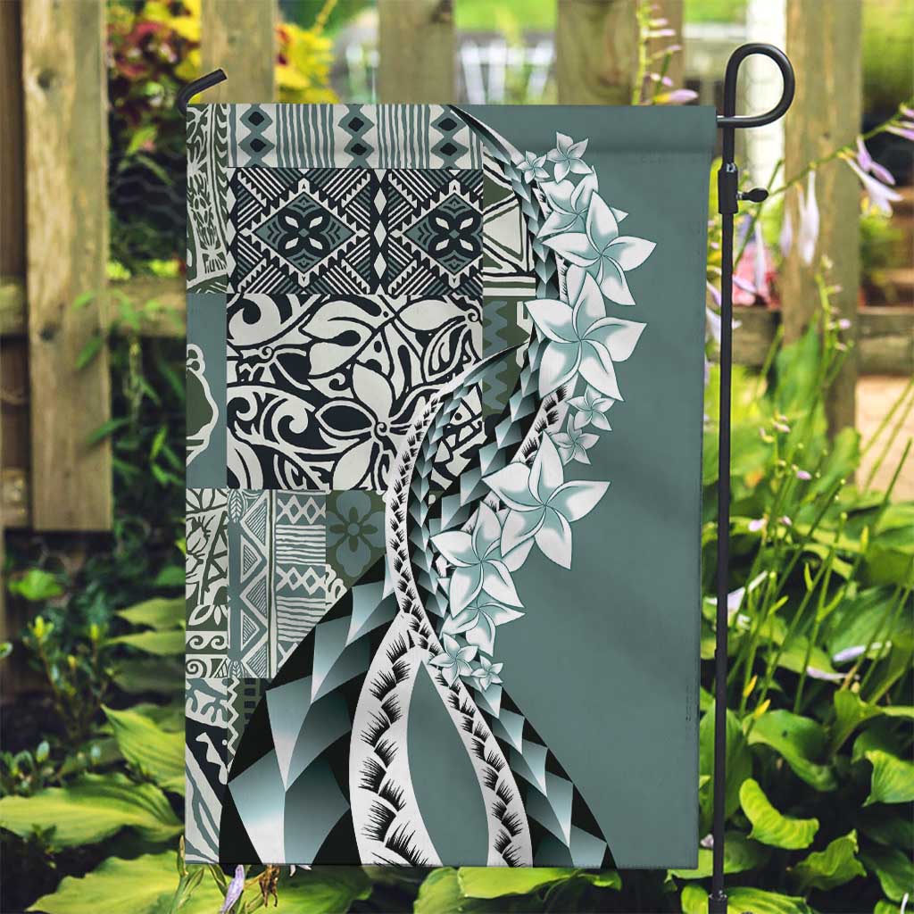 Aloha Vintage Plumeria Hawaiian Tapa Pattern Garden Flag Dark Turquoise Hawaiian Tapa Pattern - Polynesian Pride