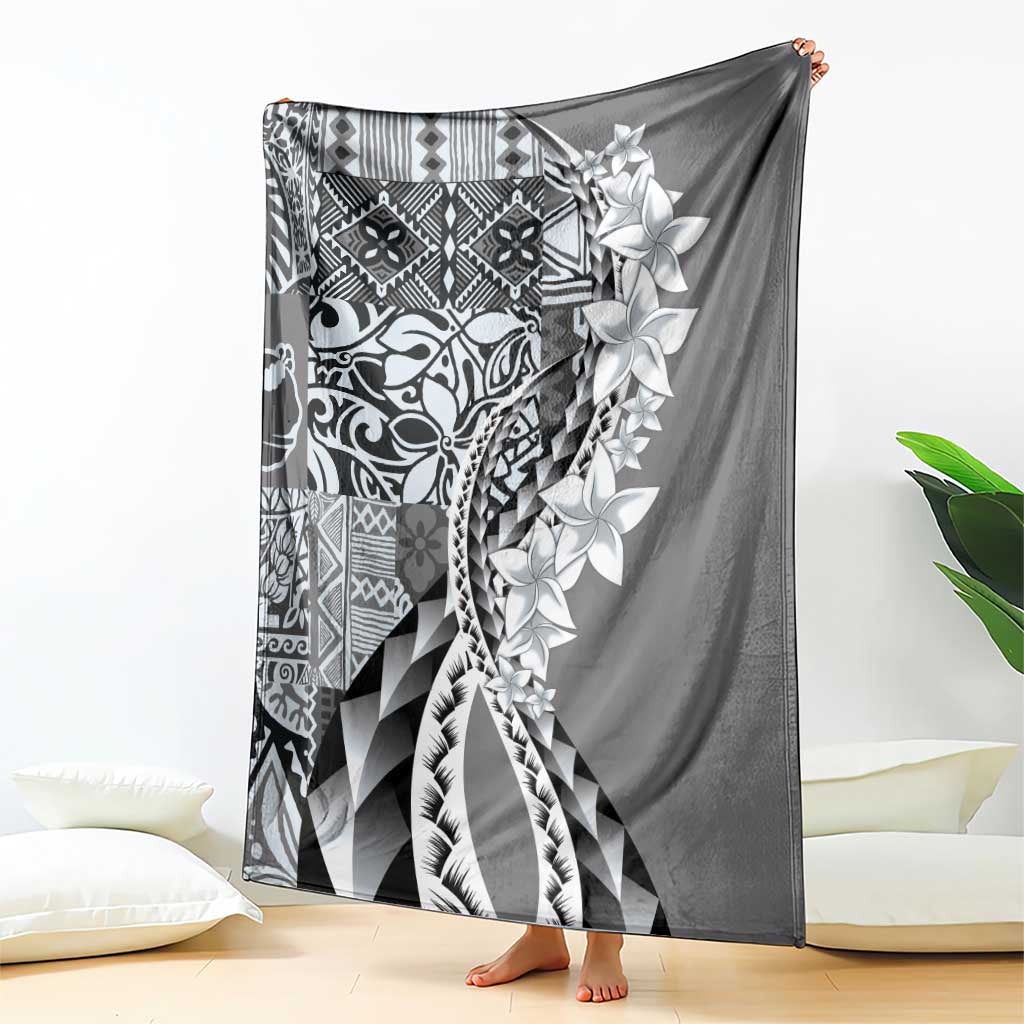 Aloha Vintage Plumeria Hawaiian Tapa Pattern Blanket Gray Hawaiian Tapa Pattern - Polynesian Pride