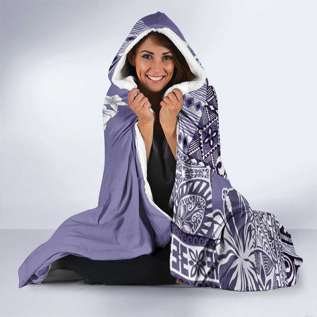 Aloha Vintage Plumeria Hawaiian Tapa Pattern Hooded Blanket Purple Hawaiian Tapa Pattern - Polynesian Pride