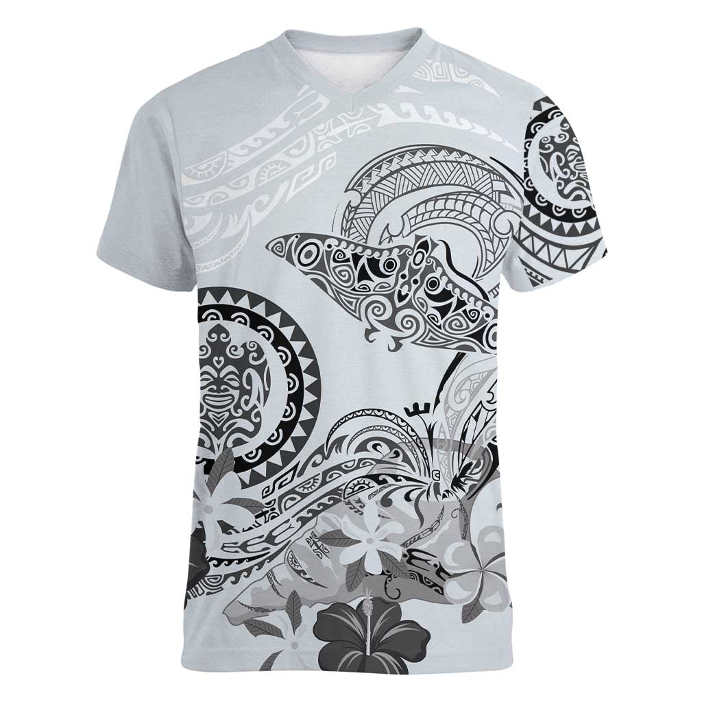Polynesian Manta Ray Women V-Neck T-Shirt Gray Floral Turtle Tattoo LT9 Female Gray - Polynesian Pride