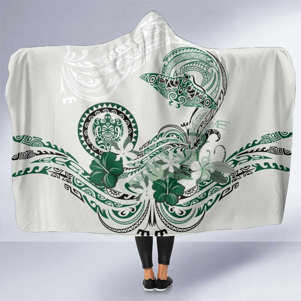 Polynesian Manta Ray Hooded Blanket Green Floral Turtle Tattoo LT9 One Size Green - Polynesian Pride