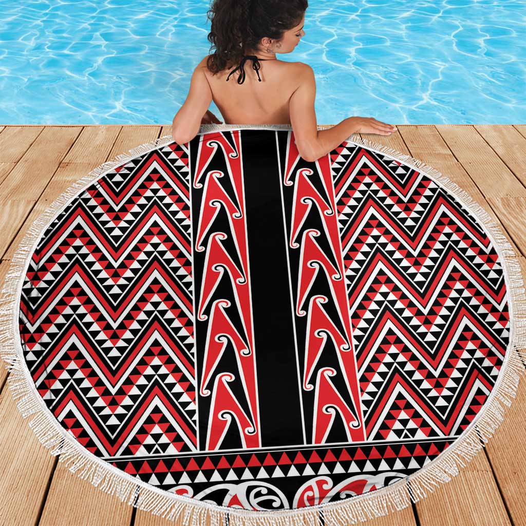 New Zealand Maori Niho Taniwha Beach Blanket Whero Mangopare and Puhoro Pattern