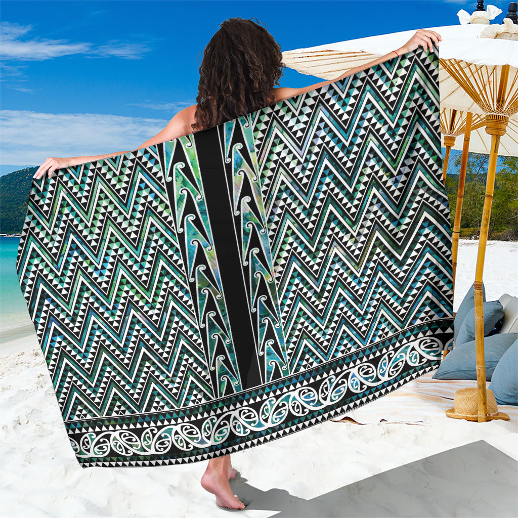 New Zealand Maori Niho Taniwha Sarong Papua Shell - Mangopare Puhoro Pattern LT9 One Size 44 x 66 inches Green - Polynesian Pride