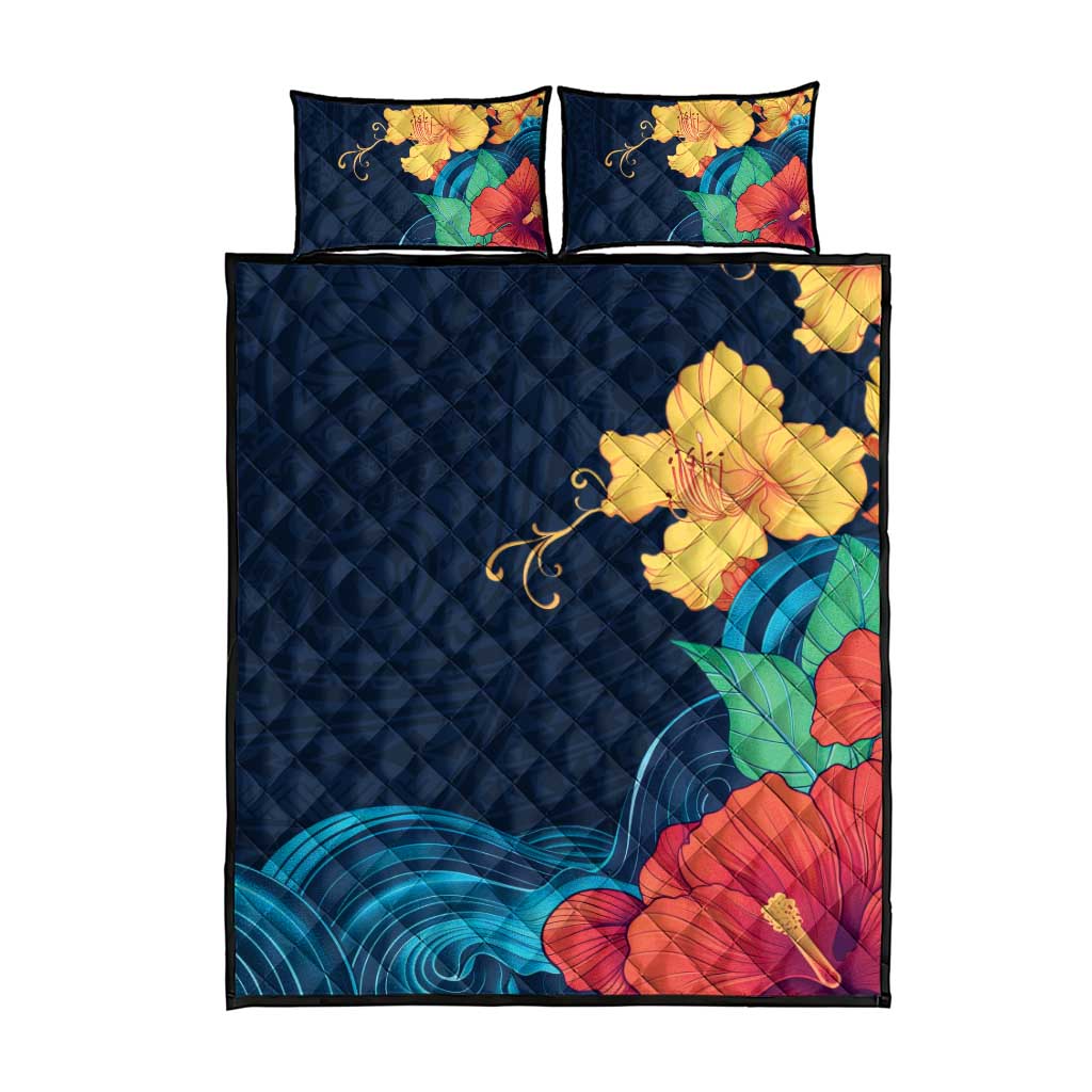 Polynesian Hibiscus Flower Waves Pattern Quilt Bed Set