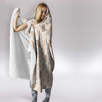 Hawaiian Palaka Quilt Pattern Hooded Blanket Hawaii Culture Bird of Paradise Exotic Motif - Polynesian Pride