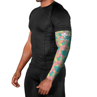 Seamless Hawaiian Quilt Pattern Arm Sleeves Hawaii Culture Palm Leaf Tropical - Polynesian Pride