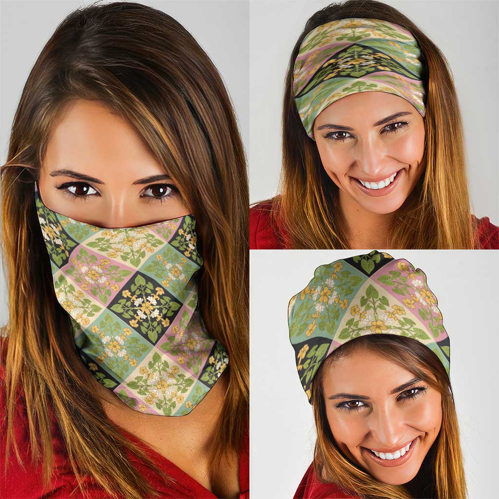 Seamless Pattern Puakenikeni and Kalo Neck Gaiter - Polynesian Pride