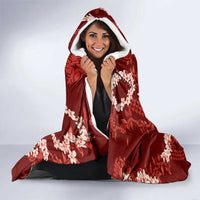 Mokihana Maile and Ilima Leis Hooded Blanket Ulaʻula Hawaiian Tapa Quilt Pattern - Polynesian Pride