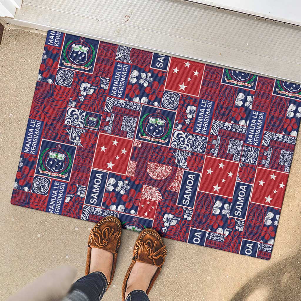 Red Samoa Manuia Le Kerisimasi Rubber Doormat Pacific Patchwork Xmas Vibes - Polynesian Pride