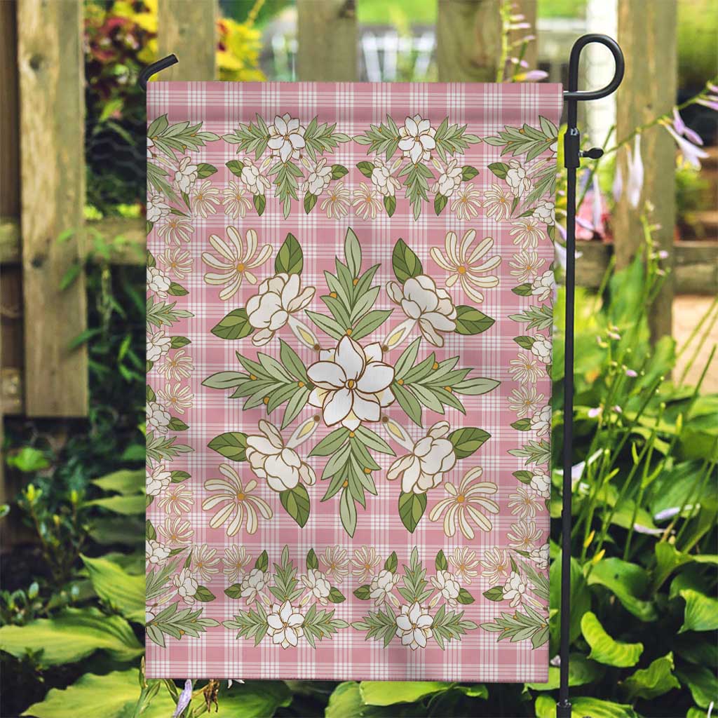 Squares Maile Leaf Garden Flag Pink Palaka Hawaiian Quilt Pattern - Polynesian Pride