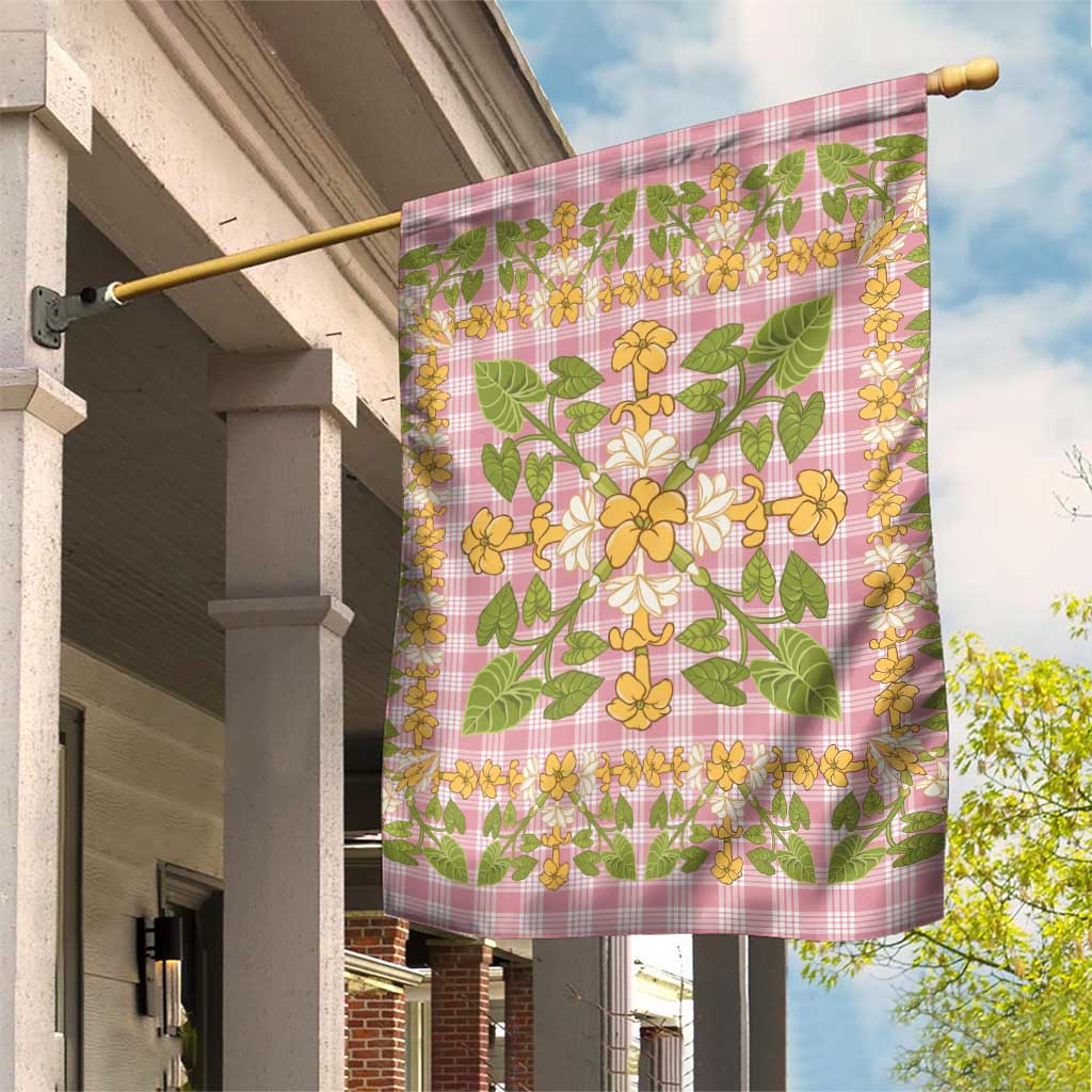 Squares Puakenikeni and Kalo Garden Flag Pink Palaka Hawaiian Quilt Pattern - Polynesian Pride