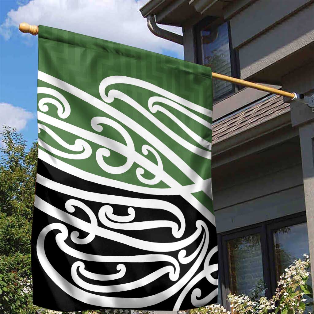 Green Fern New Zealand Kowhai Ngutukak Garden Flag - Polynesian Pride