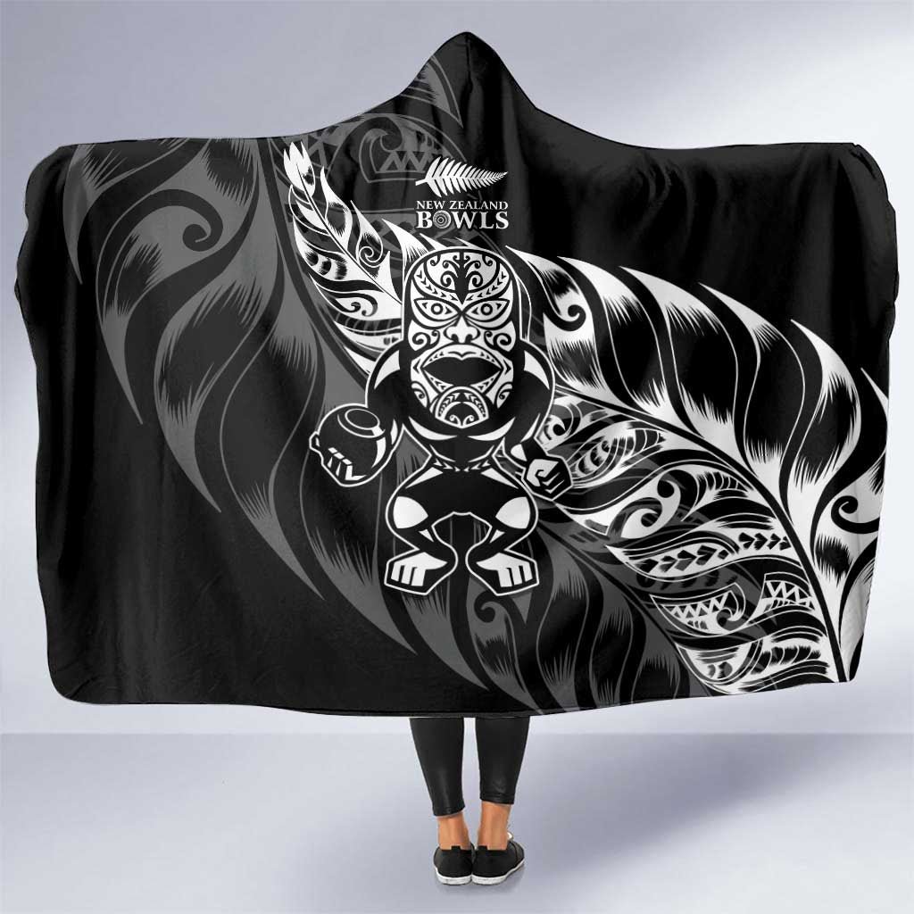 New Zealand Lawn Bowls Hooded Blanket Black Maori Warrior Tribal Silver Fern - Polynesian Pride