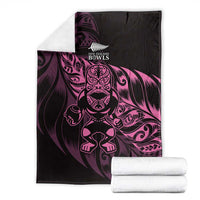 New Zealand Lawn Bowls Blanket Pink Maori Warrior Tribal Silver Fern - Polynesian Pride
