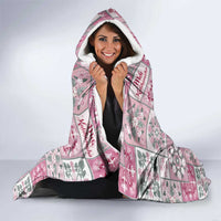 Mele Kalikimaka Hawaii Christmas Hooded Blanket Akala Seamless Floral Motif - Polynesian Pride