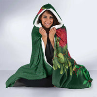 Maori Wheku Meri Kirihimete Personalised Hooded Blanket All Green Indigenous Maori Motif - Polynesian Pride