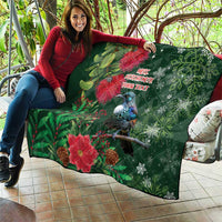 Tui Meri Kirihimete Personalised Quilt Pohutukawa Flowers Green Motif - Polynesian Pride