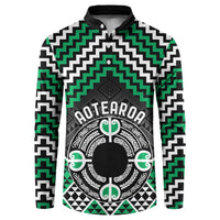Personalised Aotearoa Niho Taniwha Motif Button Sweatshirt Green Style