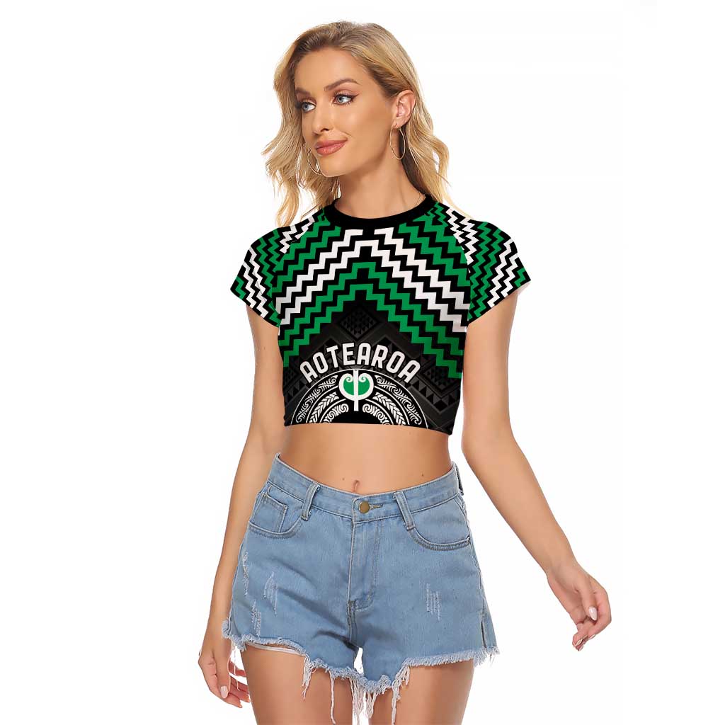 Personalised Aotearoa Niho Taniwha Motif Raglan Cropped T Shirt Green Style LT9 Female Green - Polynesian Pride