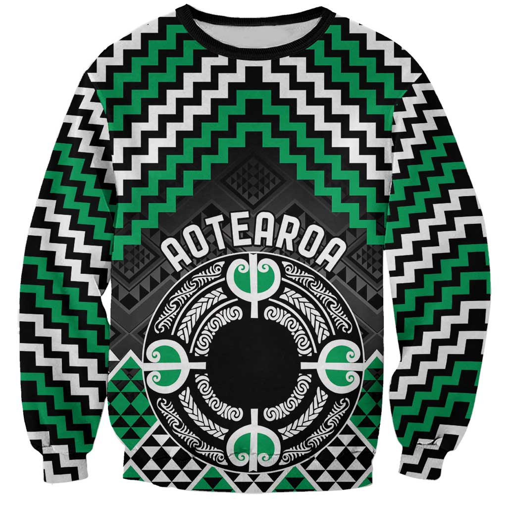 Personalised Aotearoa Niho Taniwha Motif Sweatshirt Green Style