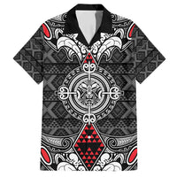 Black Aotearoa Tanilo Motif Family Matching Off Shoulder Short Dress and Hawaiian Shirt Vintage Maori New Zealand Tribal Art Pattern