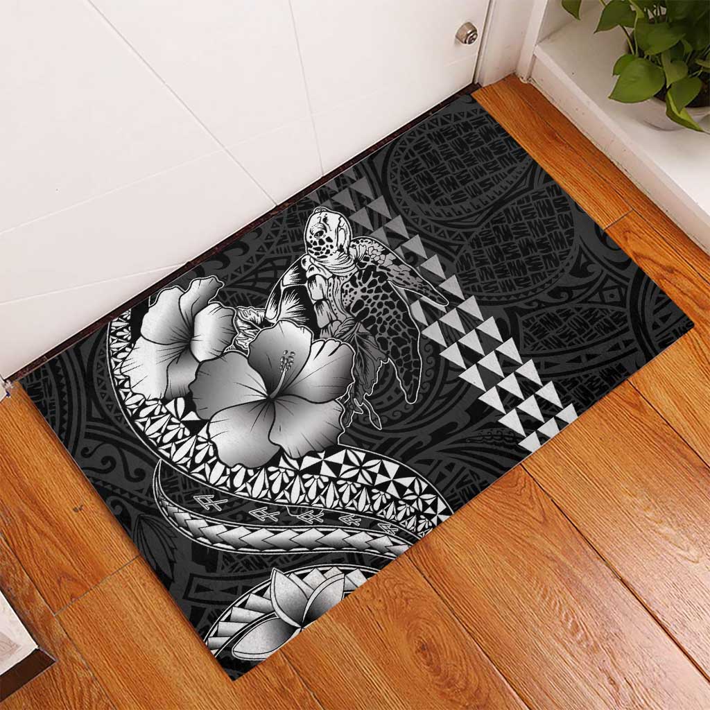Hawaiian Sea Turtle Rubber Doormat Black Hibiscus Flowers and Kakau Pattern