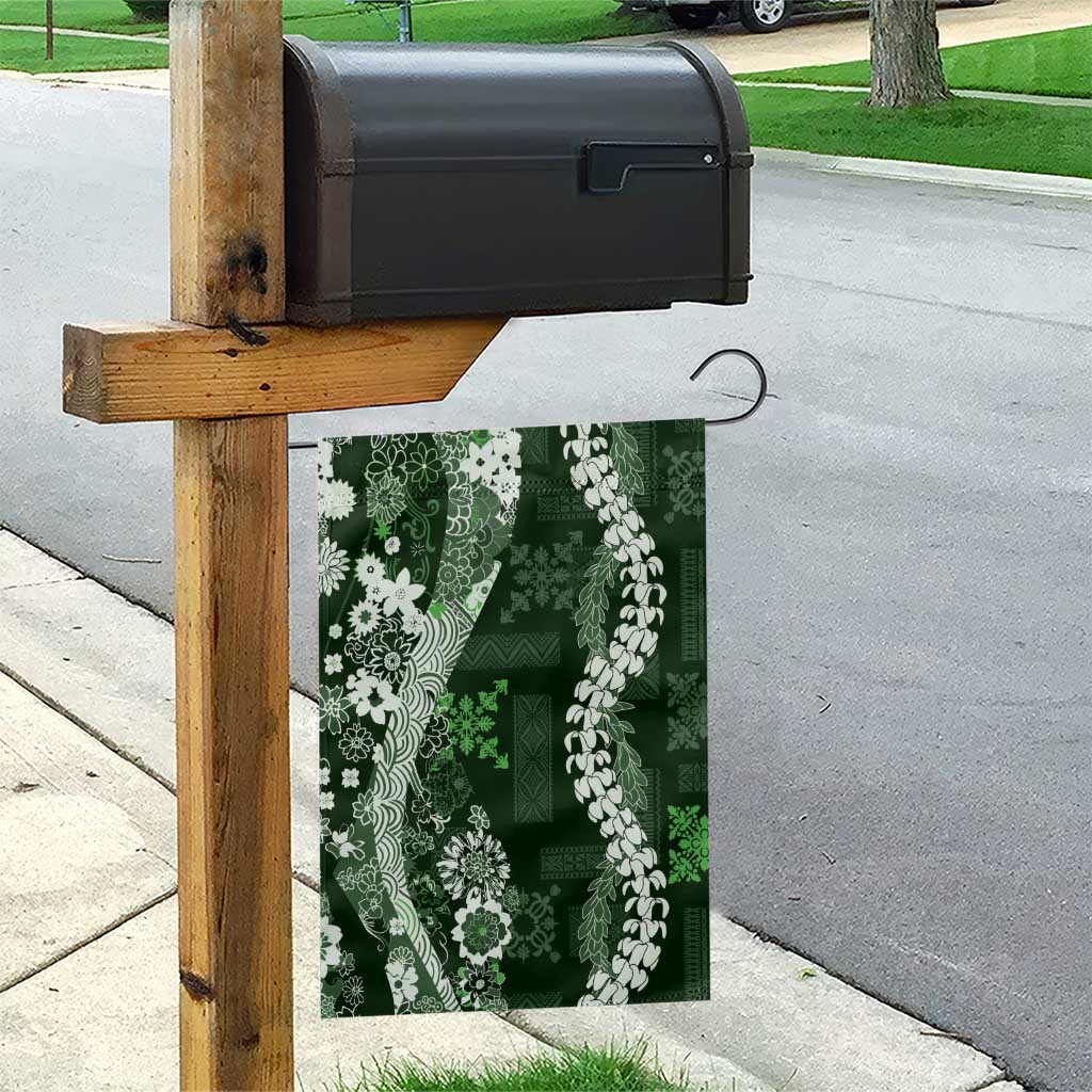 Hawaii Puakenikeni and Maile Lei Garden Flag Green Japanese Wave Style - Polynesian Pride