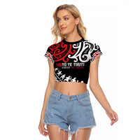 Honour The Treaty New Zealand Personalised Raglan Cropped T Shirt Toitu Te Tiriti Half Fern with Haka dance