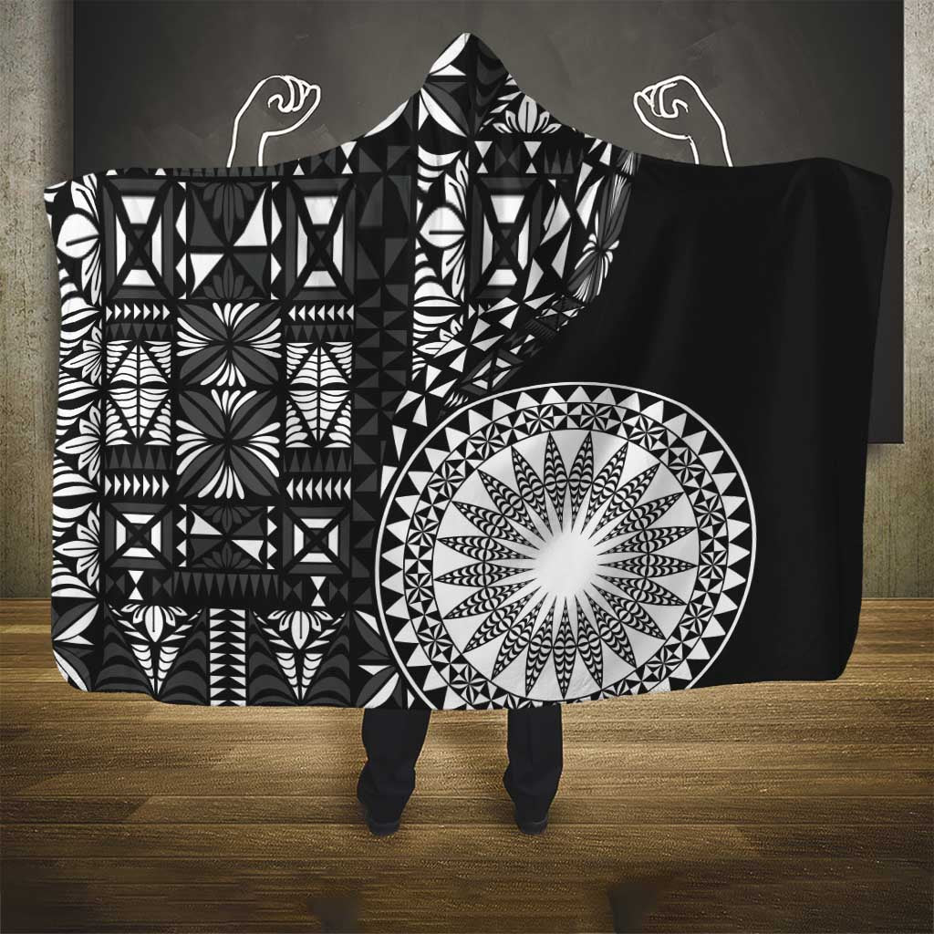 Black Tongan Ngatu Fonulei Pattern Hooded Blanket