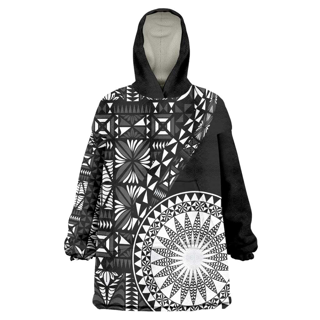 Black Tongan Ngatu Fonulei Pattern Wearable Blanket Hoodie