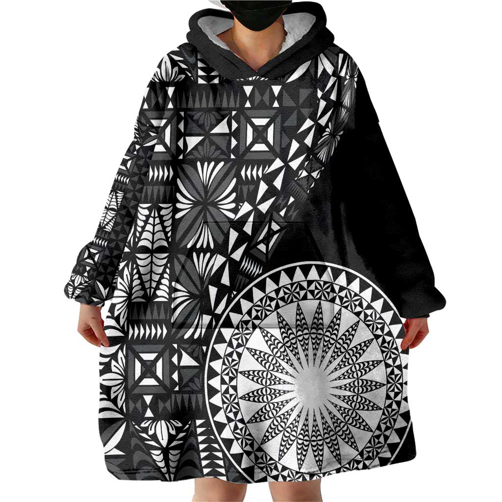 Black Tongan Ngatu Fonulei Pattern Wearable Blanket Hoodie