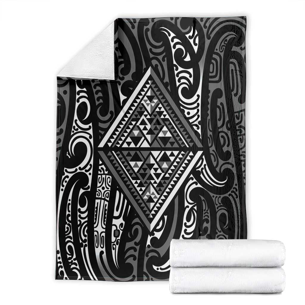 New Zealand Maori Taniko Blanket Black Kowhaiwhai Puhoro LT9 - Polynesian Pride