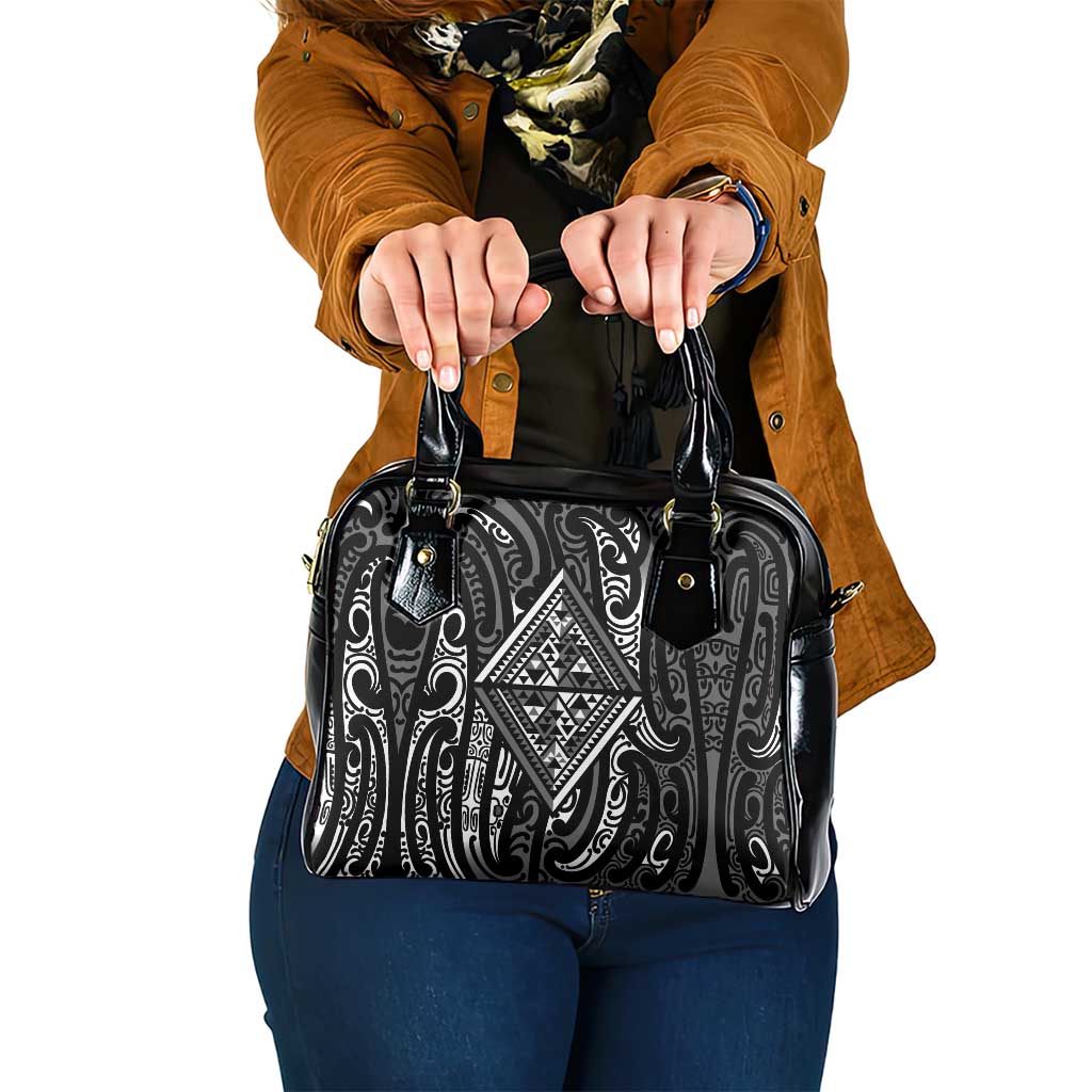 New Zealand Maori Taniko Shoulder Handbag Black Kowhaiwhai Puhoro LT9 One Size Black - Polynesian Pride