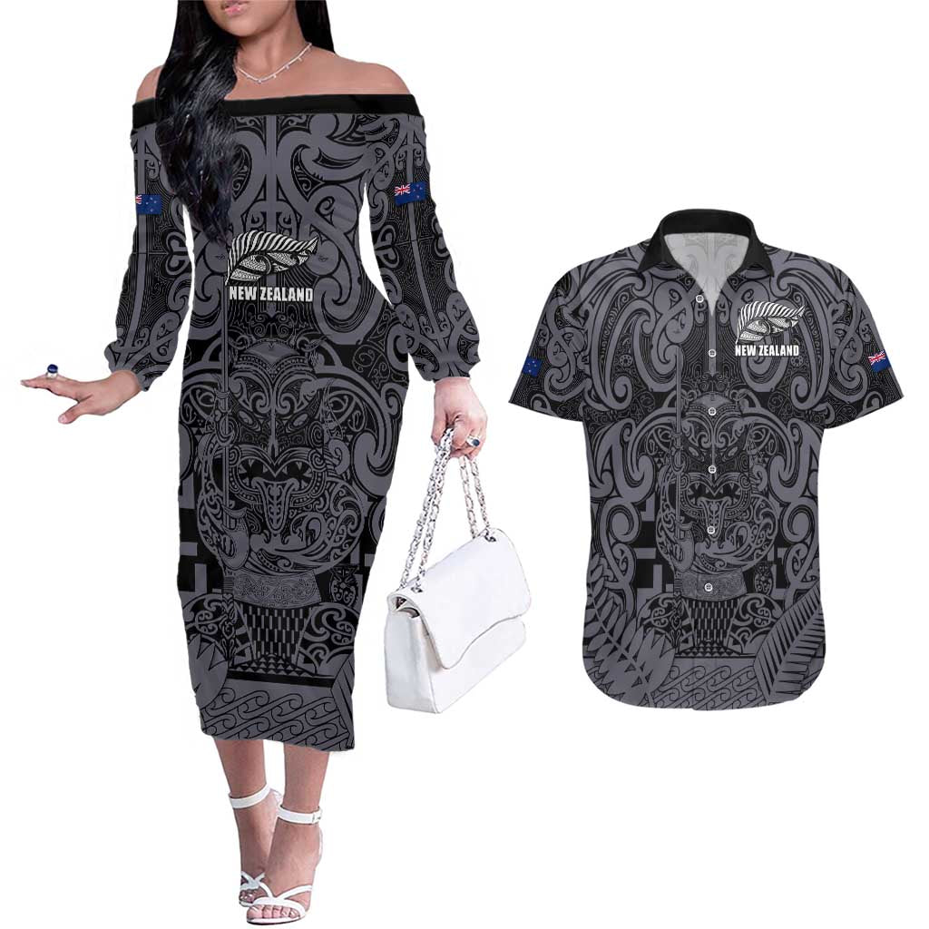 Custom New Zealand Taiaha Maori Couples Matching Off The Shoulder Long Sleeve Dress and Hawaiian Shirt Minimalist Silver Fern All Black - Polynesian Pride