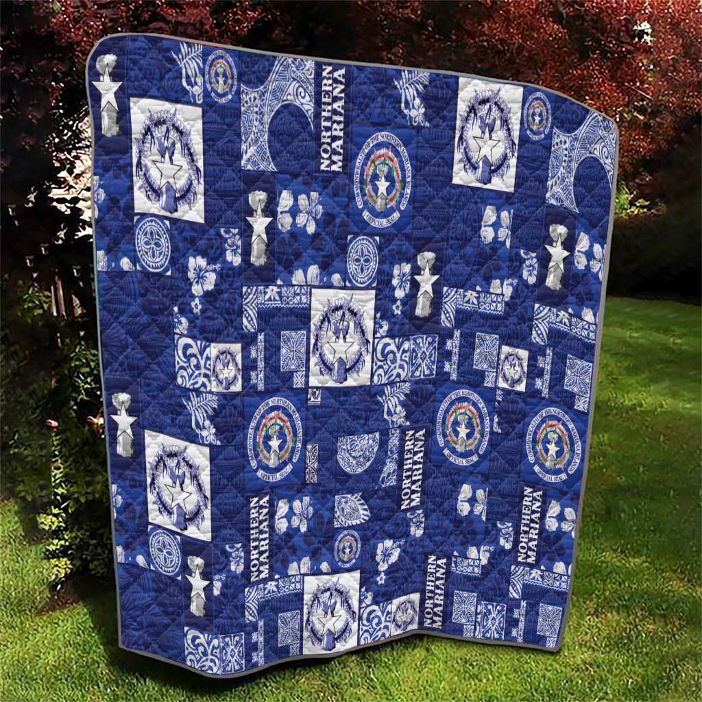 Northern Mariana Islands Magof Nochebuena Quilt Pacific Patchwork Xmas Vibes - Polynesian Pride