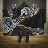 Polynesian Tribal Tattoo Hooded Blanket Dark Marble Pattern