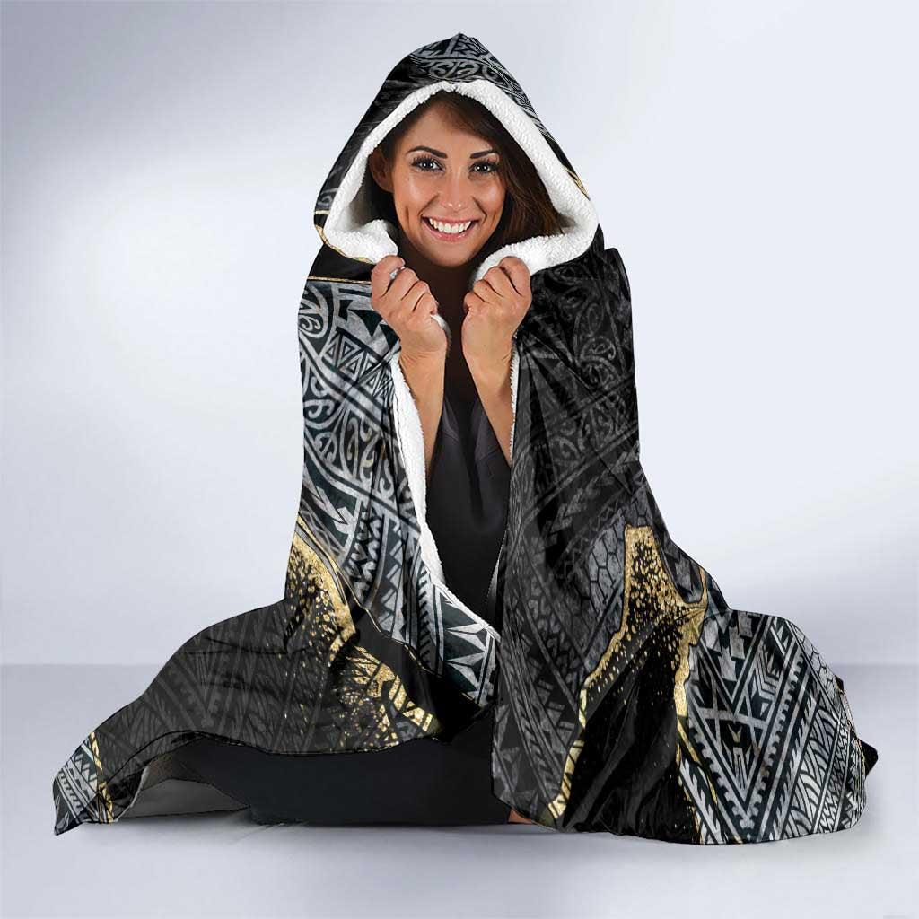 Polynesian Tribal Tattoo Hooded Blanket Dark Marble Pattern