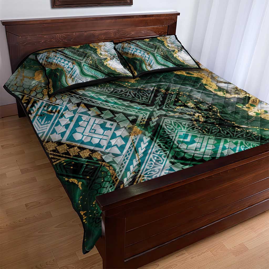 Polynesian Tribal Tattoo Quilt Bed Set Green Marble Pattern