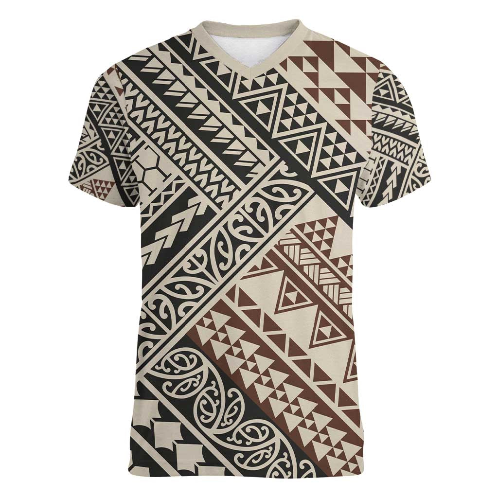 Niho Taniwha Kowhaiwhai Women V-Neck T-Shirt