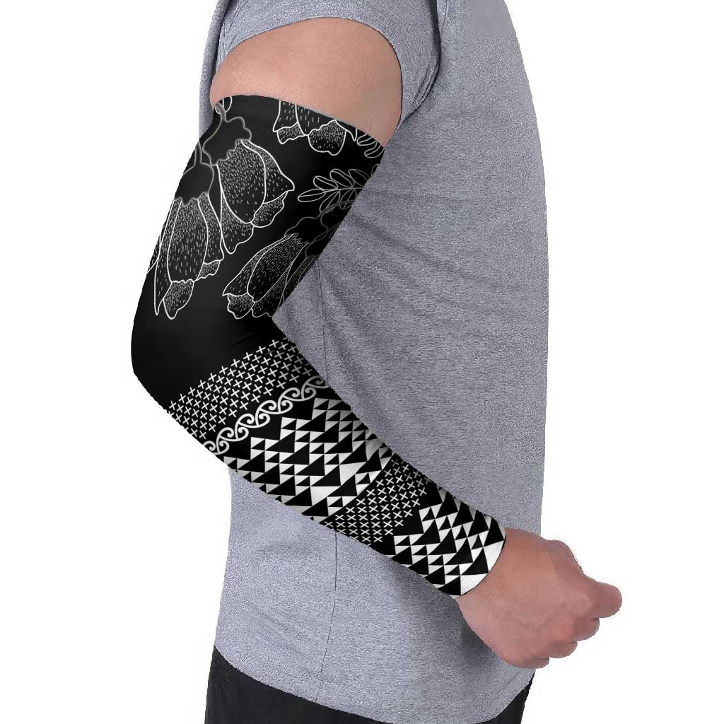 Black Taniko Kowhaiwhai Tukutuku Motif Arm Sleeves - Polynesian Pride