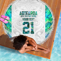 Custom New Zealand Aotearoa Beach Blanket Green Maori Paua Shell Indigenous - Polynesian Pride