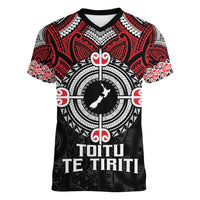 Aotearoa Proud To Be Maori Women V-Neck T-Shirt New Zealand Fight Together