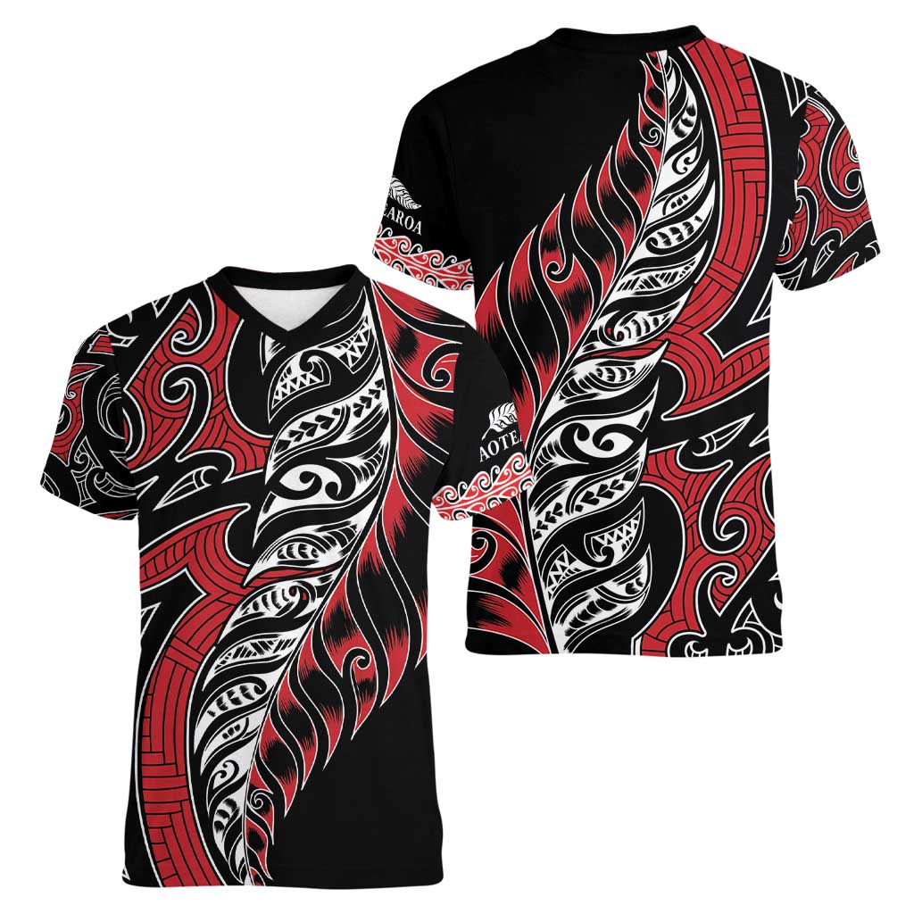 Koru Fern New Zealand Women V-Neck T-Shirt Maori Tribal Pattern