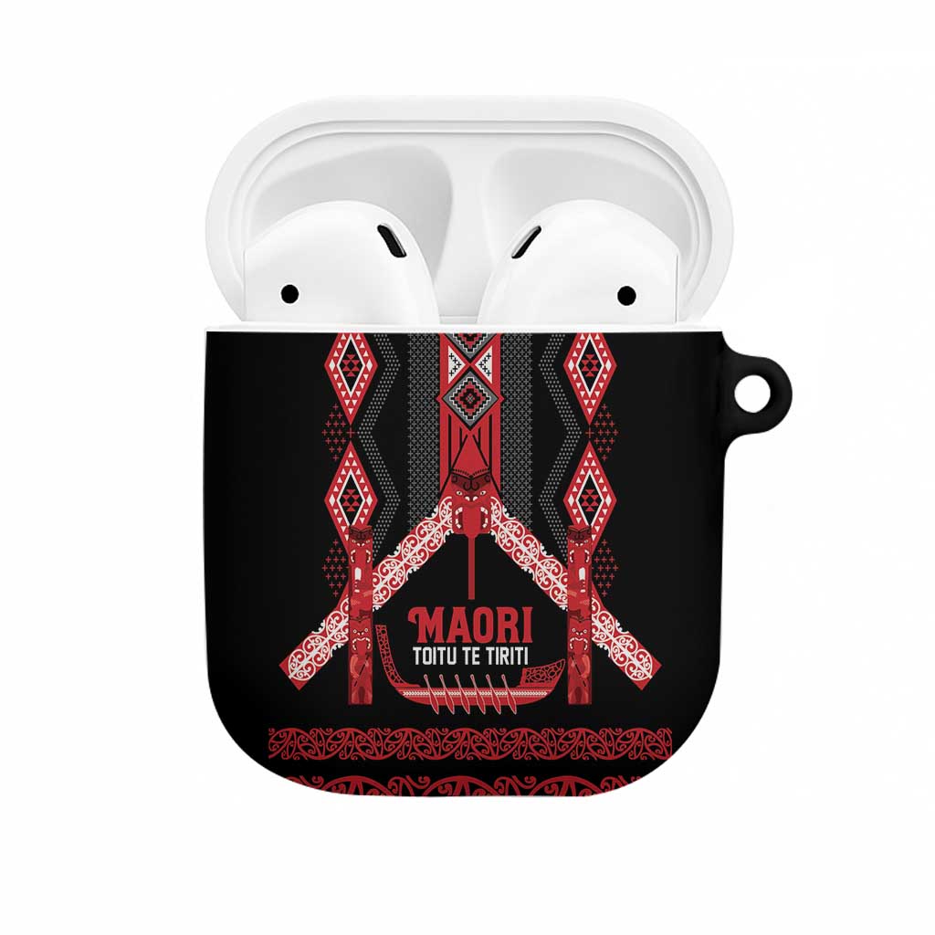 Toitu Te Tiriti Waitangi AirPods Case Black Wharenui House LT9 Black - Polynesian Pride