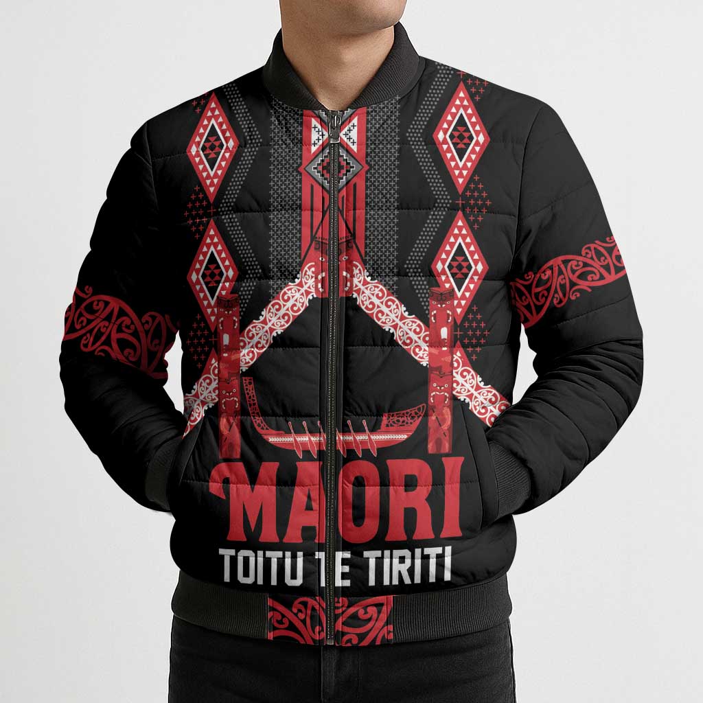 Toitu Te Tiriti Waitangi Bomber Puffer Jacket Black Wharenui House - Polynesian Pride