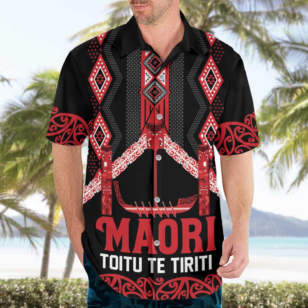 Toitu Te Tiriti Waitangi Hawaiian Shirt Black Wharenui House - Polynesian Pride