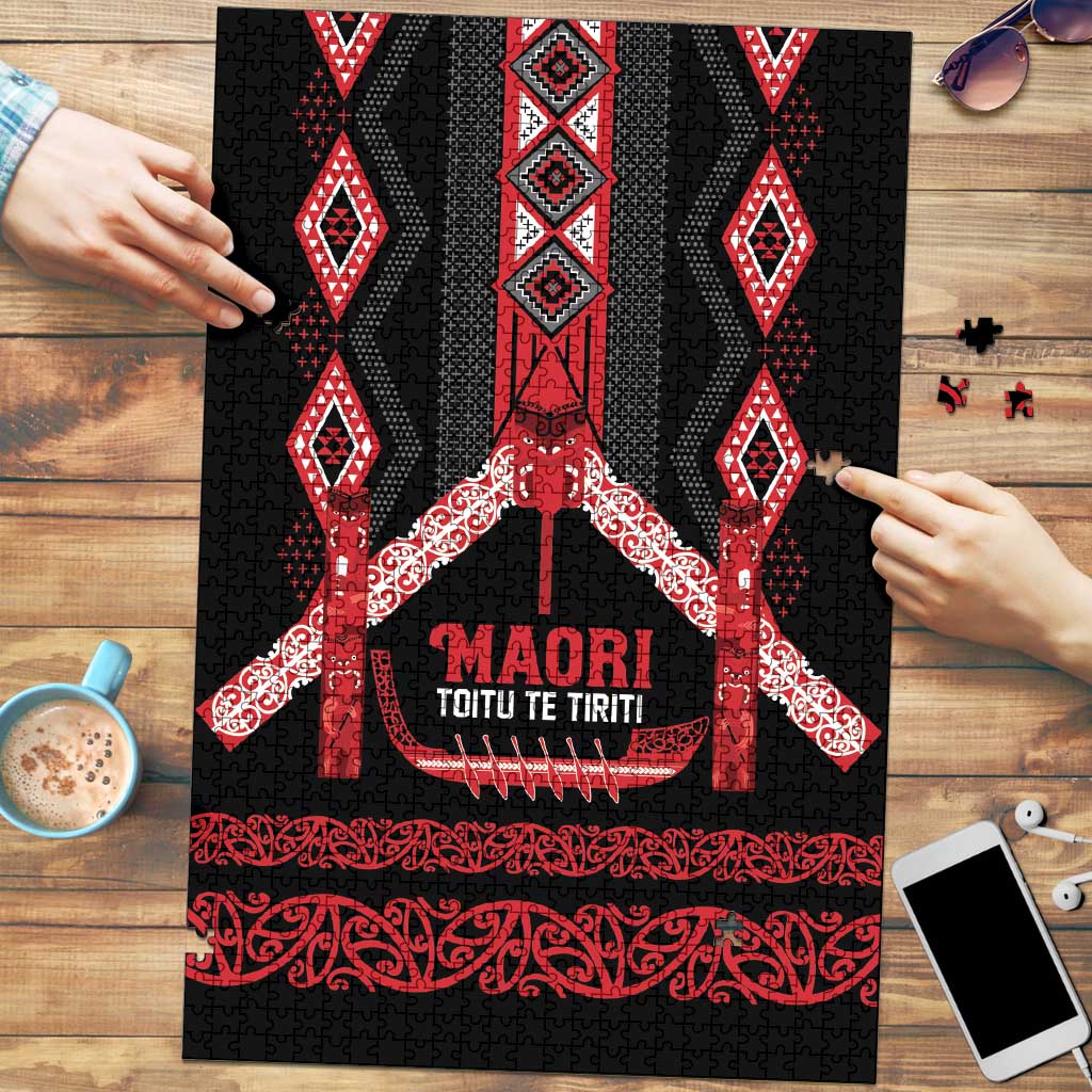 Toitu Te Tiriti Waitangi Puzzle Black Wharenui House - Polynesian Pride