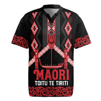 Toitu Te Tiriti Waitangi Rugby Jersey Black Wharenui House - Polynesian Pride